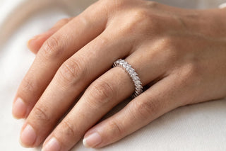 The Complete Engagement Ring Guide for Indian Buyers (2026)