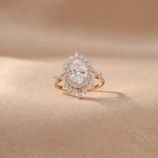 Blooming Oval Cluster Diamond Ring
