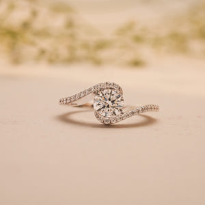 Twilight Embrace Diamond Vow Ring