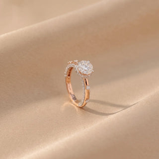Round Shine Pavé Diamond Ring