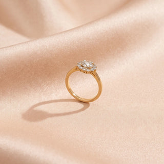 Sunburst Floral Gold Diamond Ring