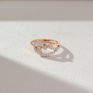 Elegant Leaf Vine Diamond Ring