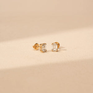Signature Emerald Spark Diamond Earring
