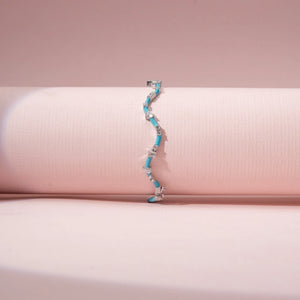 Wavy Turquoise Motif Diamond Bracelet