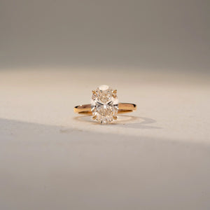 Majestic Pear Solitaire Glow Ring