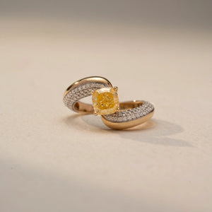 Royal Canary Diamond Glow Ring