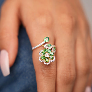Flower Emerald Gemstone Diamond Ring