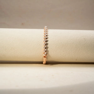 Dainty Diamond Petal Link Bracelet