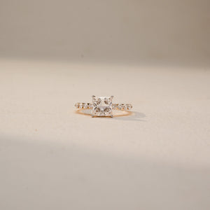 Timeless Sparkling Crystal Beauty Ring