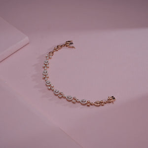 Teardrop Radiance Cluster Diamond Bracelet