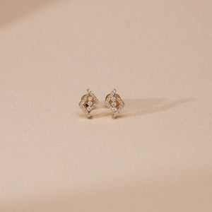 Chic Boxed Sparkle Diamond Studs