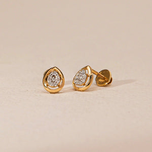 TearDrop Gleam Diamond Drop Earrings