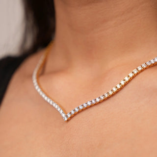 Reia Lab Grown Diamond Jewellery 14 KT Yellow Gold Diamond V Necklace