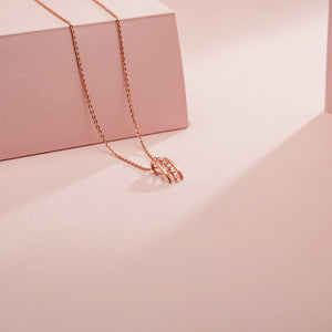 Sleek Band Diamond Pendant Necklace