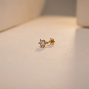 Golden Bloom Floral Diamond Nosepin