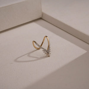 Majestic Winged V Gold Ring