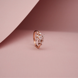 Crowned Gleam Statement Diamond Ring