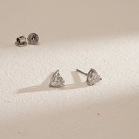 Solitaire Earring