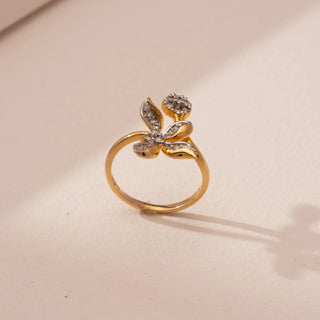Whispering Leaf Diamond Bloom Ring