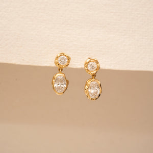 Round Oval Dangling Diamond Earring