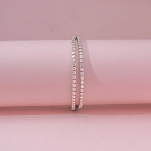 Graceful Continuous Line Diamond Bracelet