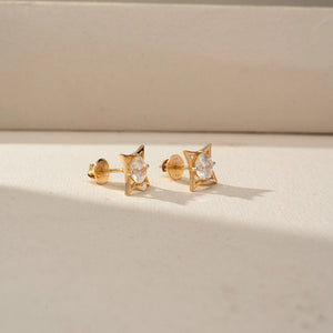 Elegant Star Diamond Stud Earring