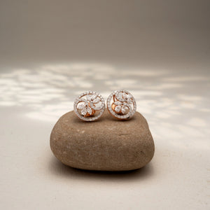 Elegant Diamond Spiral Design Earring