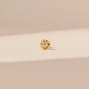 Elegant Floral Sparkle Diamond Nose Pin