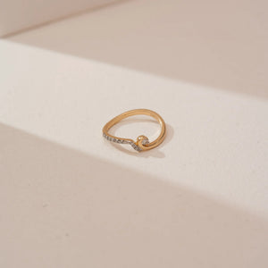 Modern Swirl Diamond Band Ring
