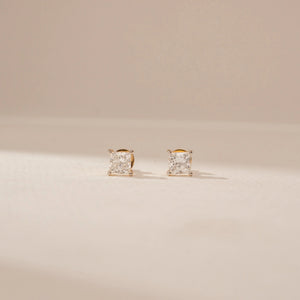 Princess Cut Edge Diamond Earring