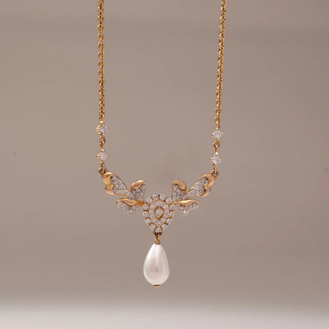 Floral Grace Diamond Pearl Necklace