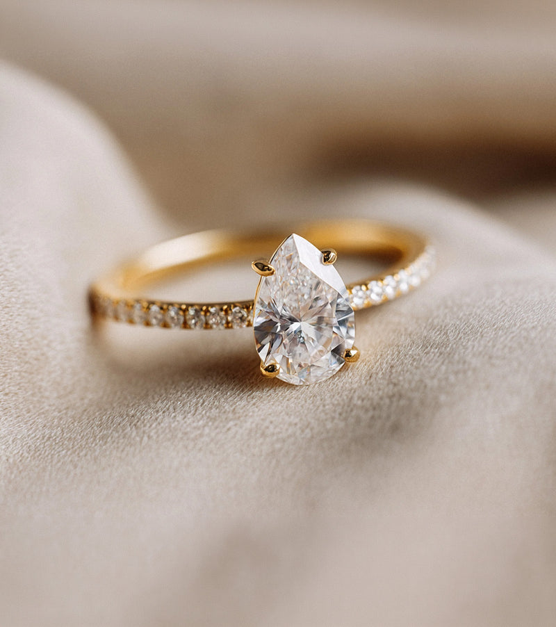 Pear Cut Lab Grown Diamond Engagement Rings