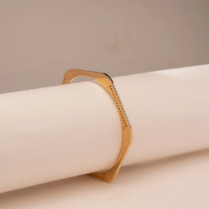 Sleek Curved Diamond Elegance Bracelet