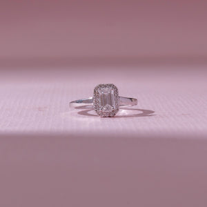 Elegant Emerald Halo Diamond Ring