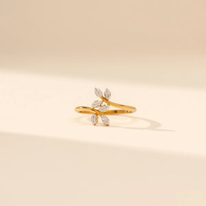Floral Vine Cluster Diamond Ring