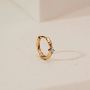 Minimalist Round Solitaire Diamond Nosepin