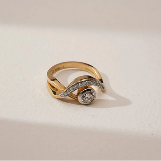 Arched Halo Solitaire Diamond Ring