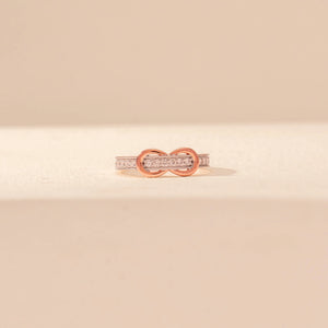 Sleek RoundTwist Diamond Ring
