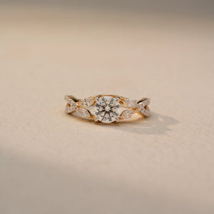 Sophisticated Diamond Bloom Style Ring